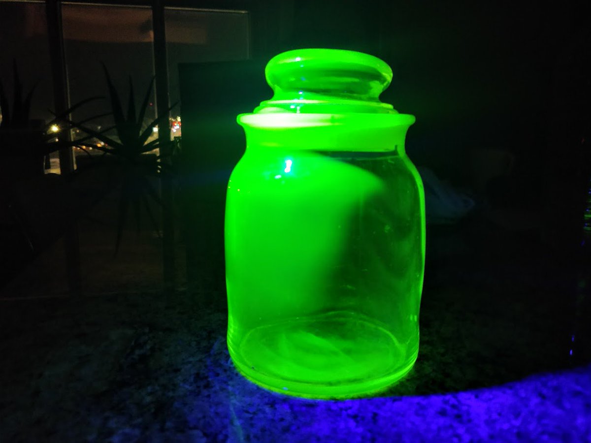 LauraASauder's tweet photo. Vintage uranium glass under UV light https://t.co/dBXh0rTkxI