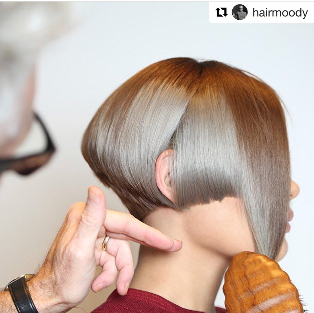 WellaProTR's tweet photo. Bildiklerinize baştan sona ilhamlar ekleyecek #TripleCraft etkinliğimize çok az kaldı! 😍

#Repost @hairmoody
・・・
Next stop is Istanbul, Turkey with @karbon_kyd #wella #triplecraft #wellalove #wellaeducation Sunday 28th January 2018  Excited 😊💇🏻‍♀️ @tusenida https://t.co/NgEhyWsnSA