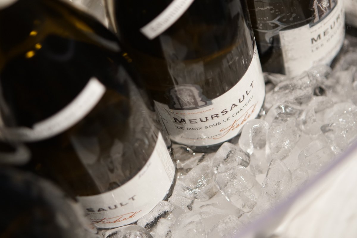 Goedhuis's tweet photo. There is much to celebrate about the 2016 vintage in Burgundy, with many wines both exemplary in style and fine in quality. #burgundy2016 #vinsdebourgogne #BourgogneWeek @VinsdeBourgogne https://t.co/6GMpfkNXU8