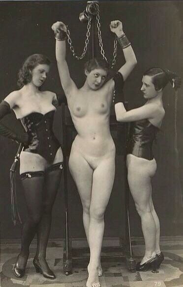 bondage vinterg nude  / X