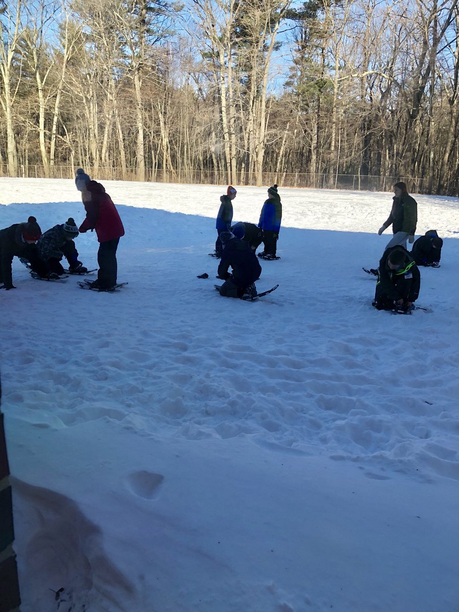 MrsFitz425's tweet photo. Snowshoeing with Mrs. Connal has begun! https://t.co/WEW5EAJZnw
