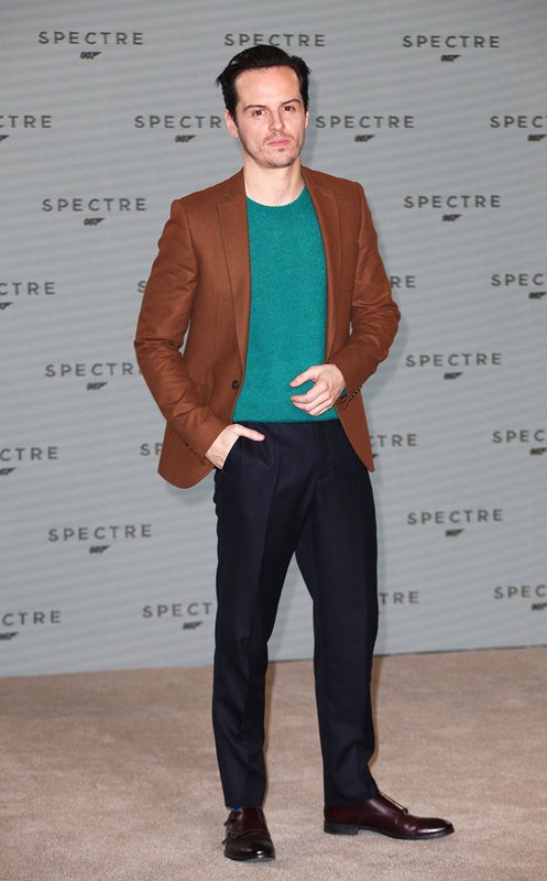 AndrewScottSpam's tweet photo. #ScottStyle
He's not afraid of 'unusual' colour combinations https://t.co/Q23a1JYOkH