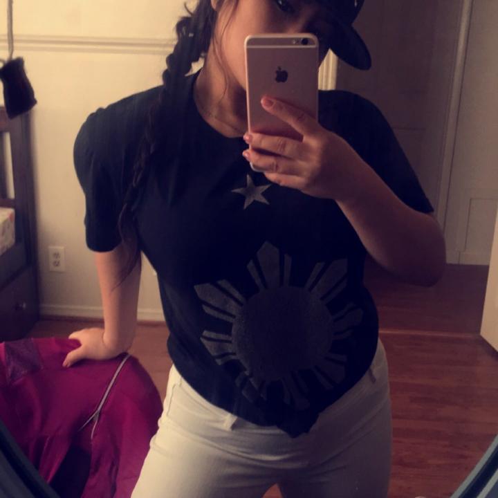 Come hangout with me on #BIGOLIVE bigo.tv/sid/2273920556…