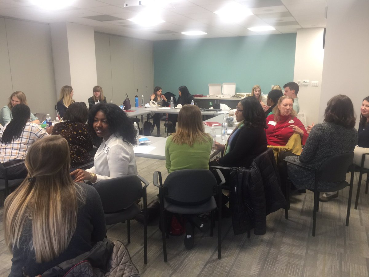 ccphelps1's tweet photo. UA MSW 2018 students with supervisors@UASSWField
@UA_SocialWork
#RollTide
#SWField
#uaswork https://t.co/68W7e9j9nZ