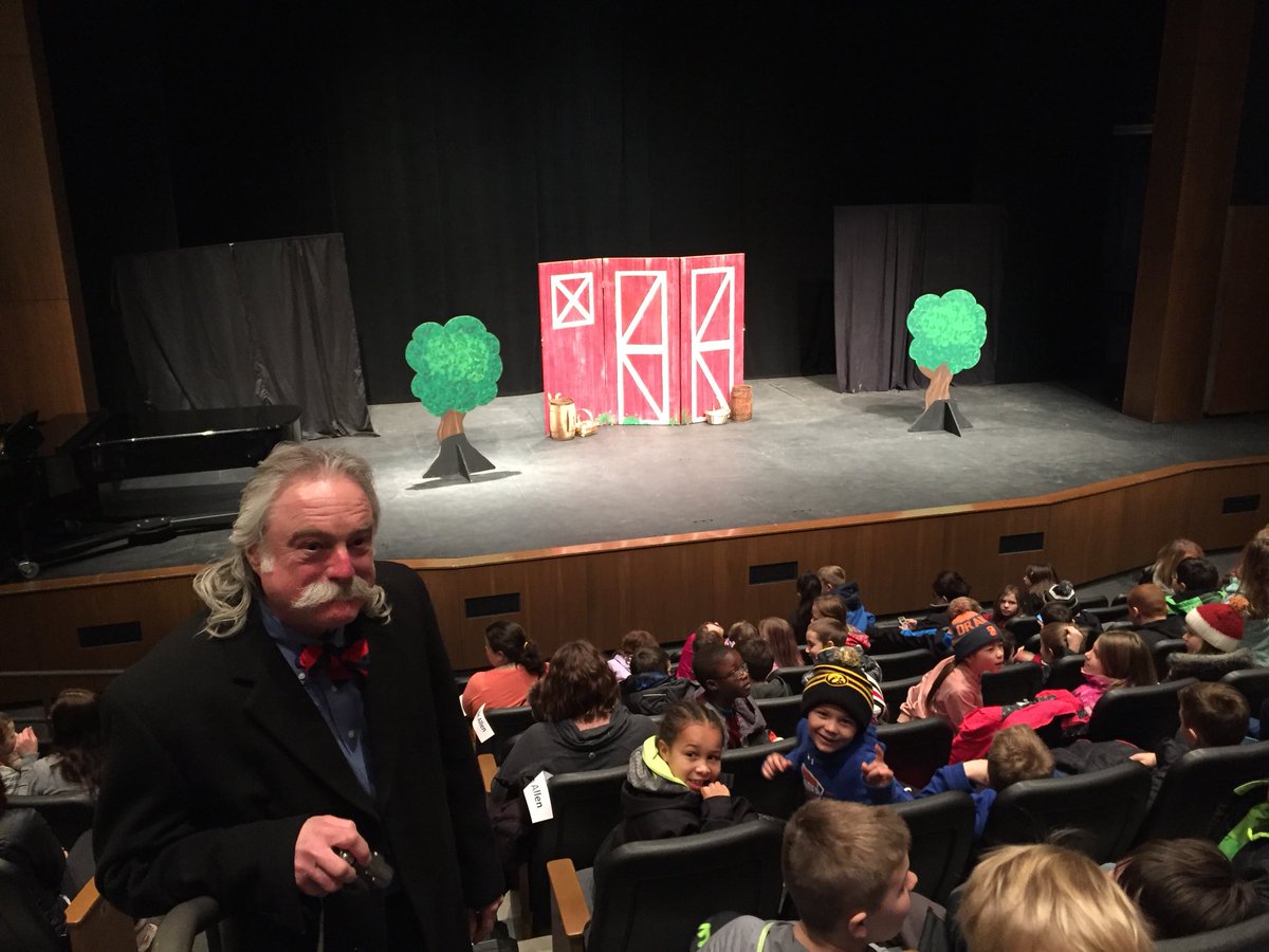 mrs_fairfield's tweet photo. Today, Van Allen 3rd graders attended “The Ugly Ducking,” performed by the Cedar Rapids Opera Theater!  Thank you to the Coralville Center for the Performing Arts for hosting this event! https://t.co/Kjfoi4UONG
