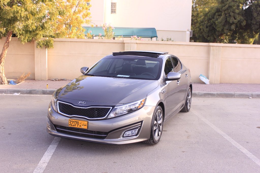 - *اوبتيما تيربو الفل اوبشن*
*طراز 2015*
*المسافة 16 الف فقط*
*اللون رمادي اسمنتي فاتح*
*السعر 4300 ريال*