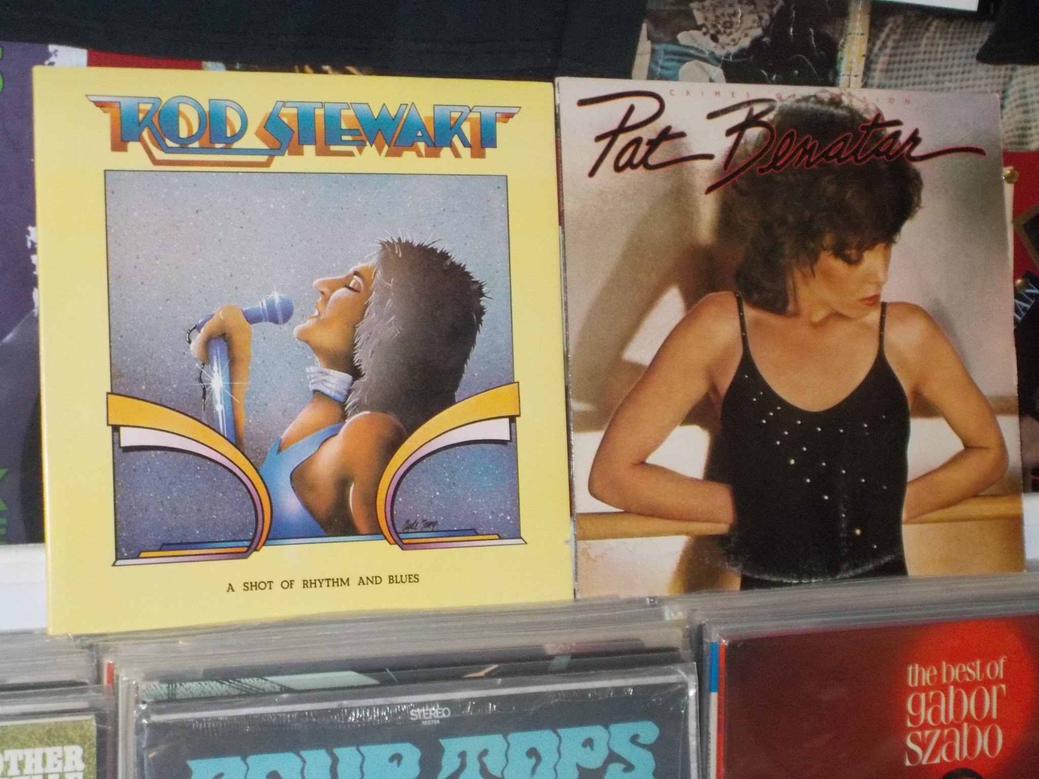 Happy Birthday to Rod Stewart & Pat Benatar 