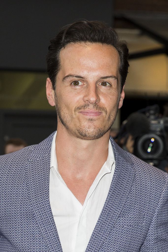 AndrewScottSpam's tweet photo. I'm leaving for choir rehearsals but please keep on with #ScottStyle, it's been so much fun so far! https://t.co/ECT2cOzOgo