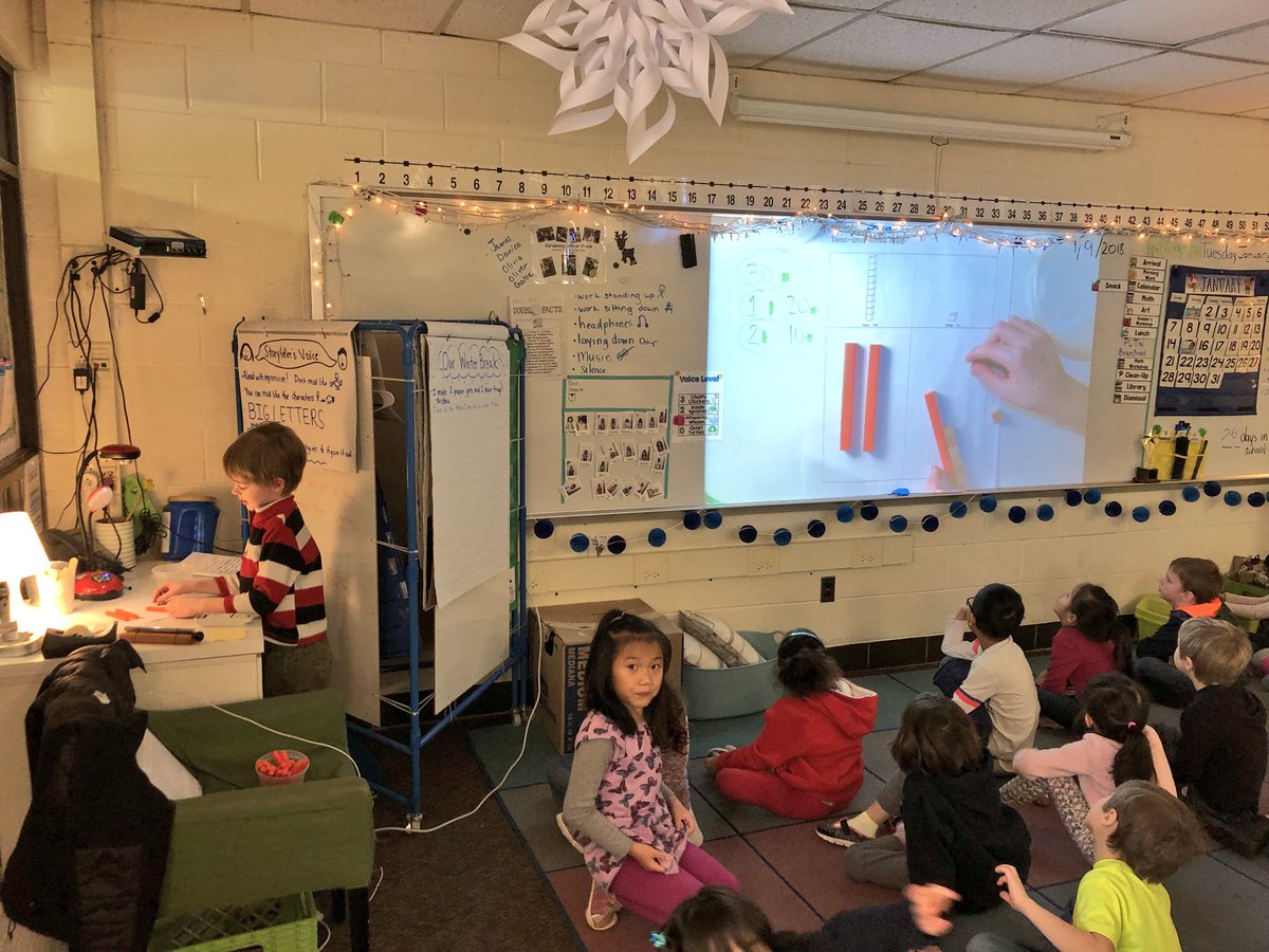 MsFeathersFirst's tweet photo. That moment when place value trades click...

“That is so cool!!”

“Whoa I never knew that!”

#FirstGradeDiscoveries #MathRocks 

@a2Thurston @HeronFirsties https://t.co/0F8E5aW5ni