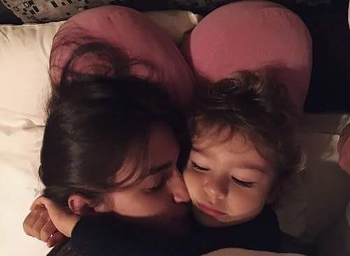 بيكون في ترابط حب كبير بين الطفل وخالتو اكتر من اللي خلفته 💙