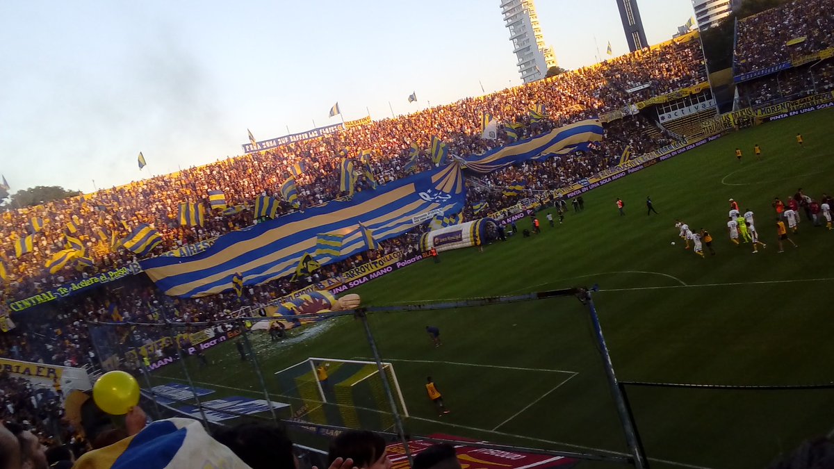InventivaC's tweet photo. Cómo te extraño Central!!!!!!!! https://t.co/NweoGDZdPn