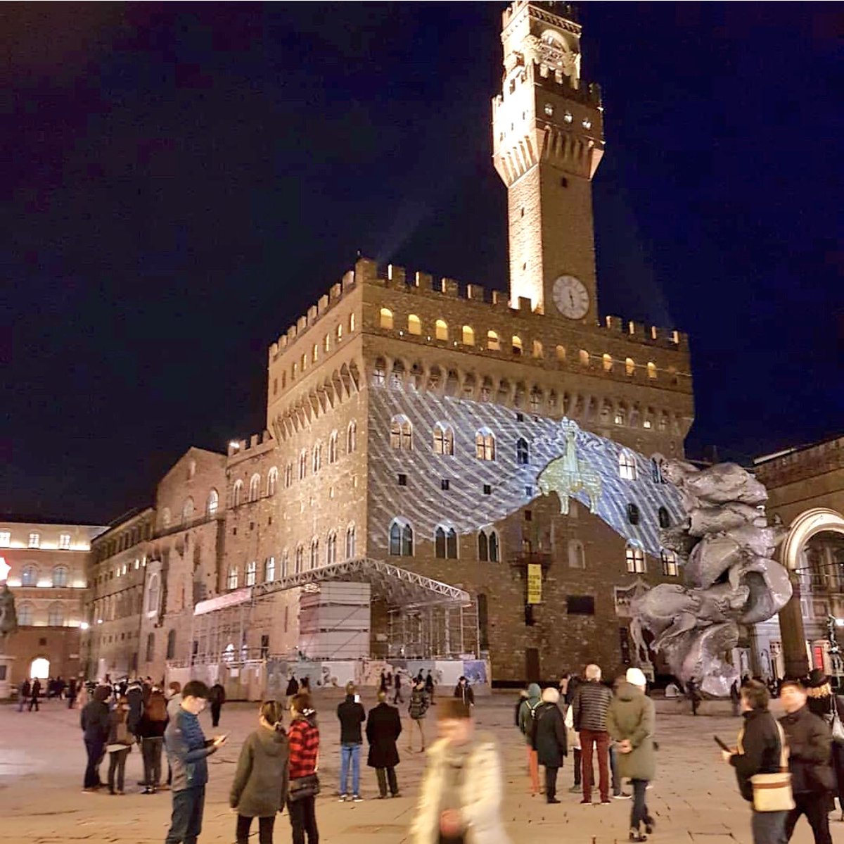 Tonight That the Golden Fleece reigns over Florence. Watch the stream of the 200 anniversary series on face book today: https://t.co/SmU3sMlVDE https://t.co/ndpoBgFJv1