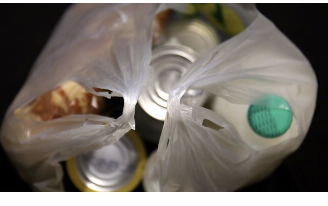 aogdennewton's tweet photo. On @itvnews 10 o’clock tonight talking about the 5p bag charge and the Governments plans 2 #pushbackonplastic @KeepBritainTidy https://t.co/ztSaFGTT8b