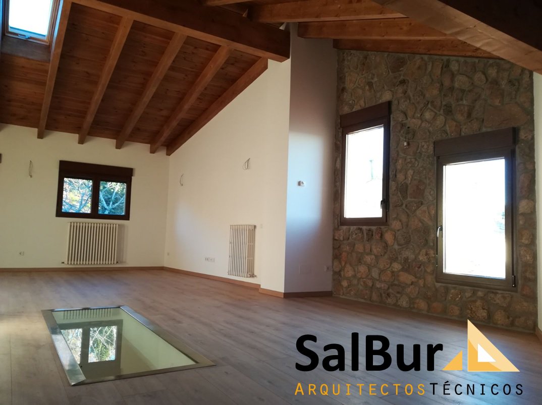 AT_SalBur's tweet photo. ¿Un distribuidor oscuro? Solución: Lucernario interior en suelo de zona bajocubierta. Hogares con personalidad propia #proyectos #ilusiones #Hogar https://t.co/iicX4z9K2X
