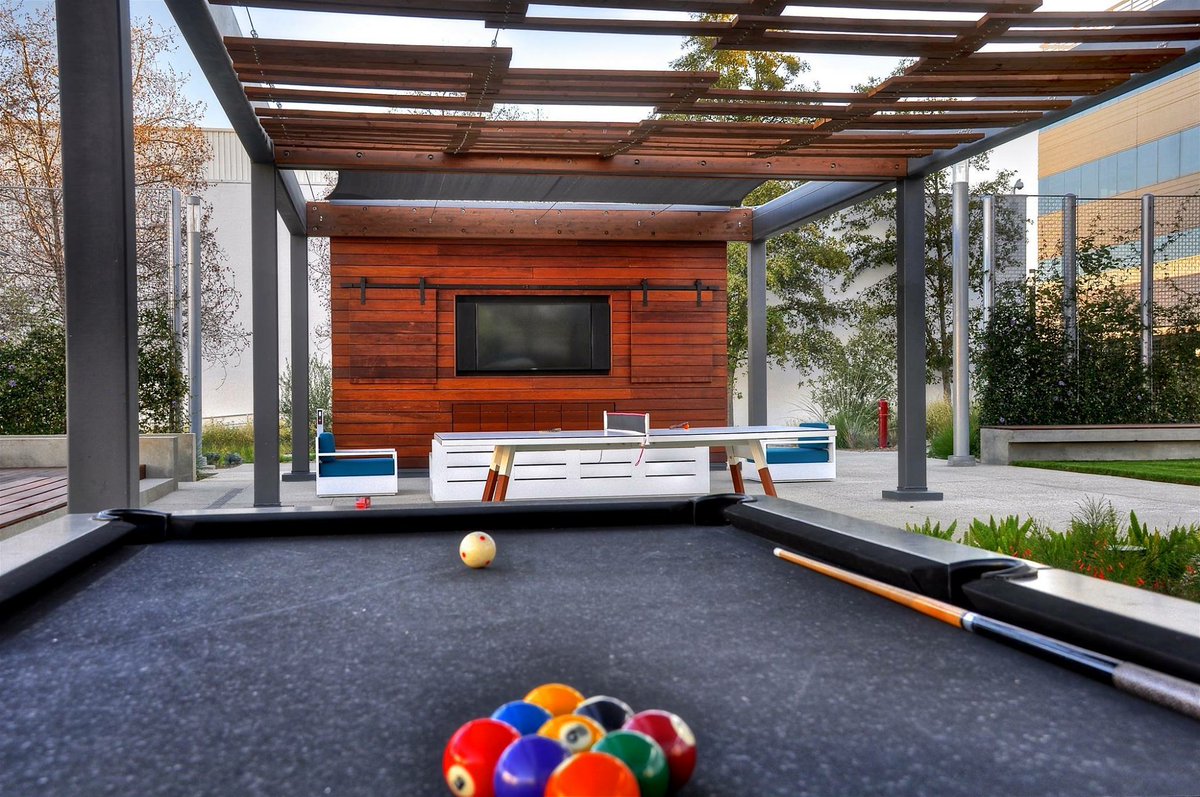 Feeling the billiard vibes! 🎱 #intersectirvine #irvine #amenities #billiards #pool #games #hinesoc #takeabreak #workhardplayhard #theorigin #thingstodo #orangecounty #southerncalifornia