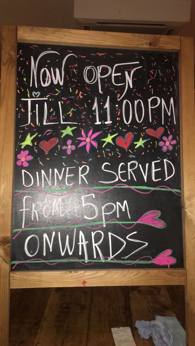 #latenightpizza Bread Centrale is now open till 11pm. Online orders via #UberEATS and #deliveroo till 10.30pm. Full menu available #burgers #sourdoughpizza