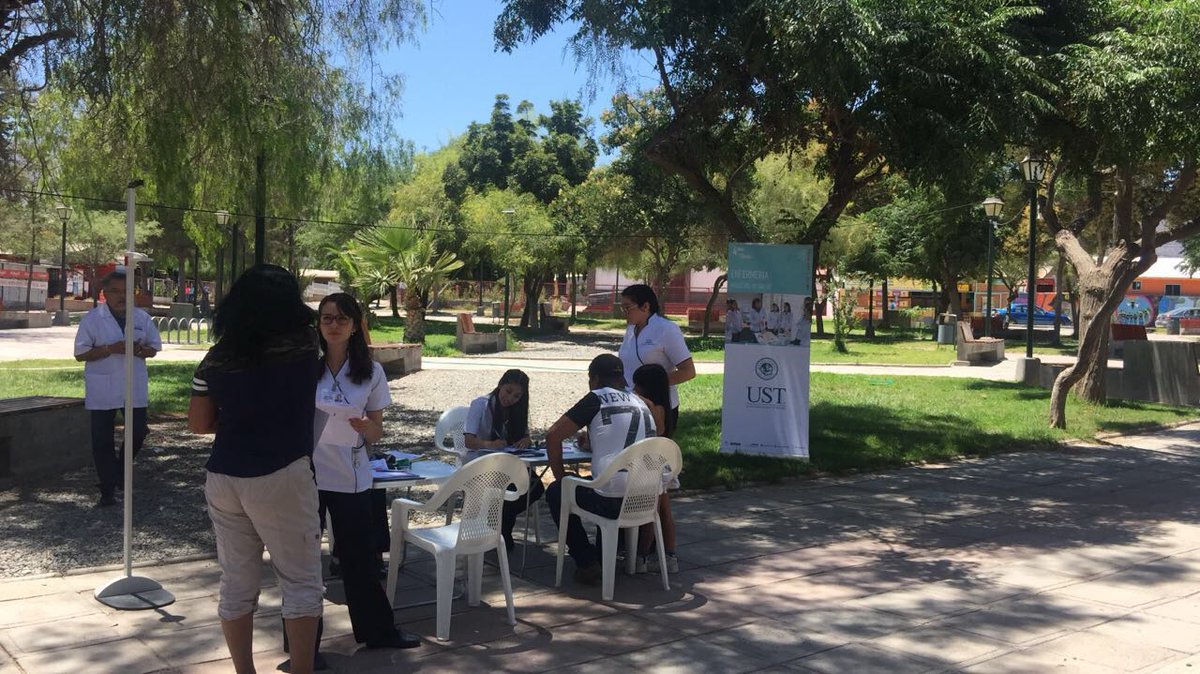 Operativo de la carrera de Enfermería UST se realizó en distintas localidades de Monte Patria #TrabajosVoluntarios de Verano Santo Tomás.