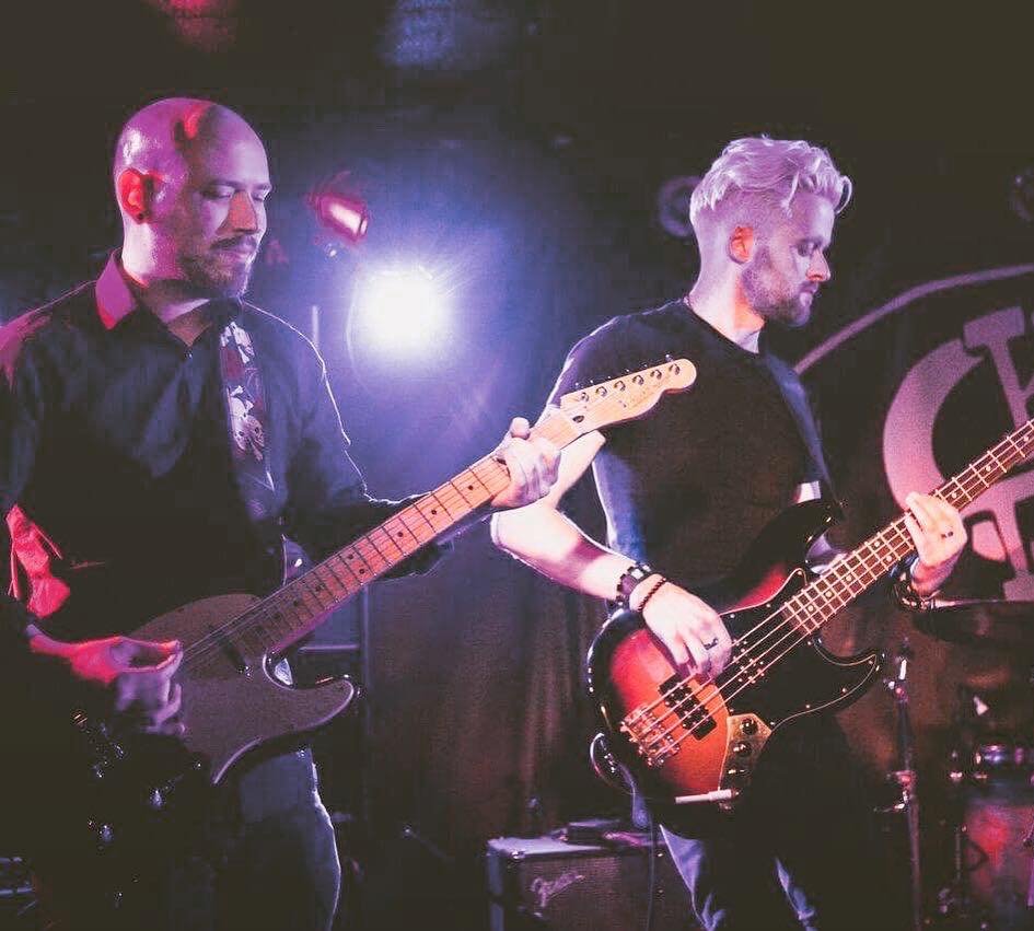 TheBlueLightsx's tweet photo. We're starting this year off with a bang #band #gigs https://t.co/SeYV0hzMcz