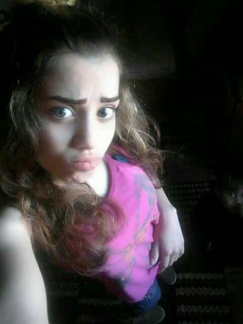 هلو شلونكم حسب ما جاي نشوف اكو هواية ناس يكتبون قصص ويعترفون بحسابات اعتراف شهواتهم الى بنات قريبات عليهم مثل زوجة اخو او اخت زوجتة وهواية شغلات وهو بالحقيقه من تحاجي يطلع هو وبس بالشرف والغيره ليش هالشي تكاثر بهاي الفترة