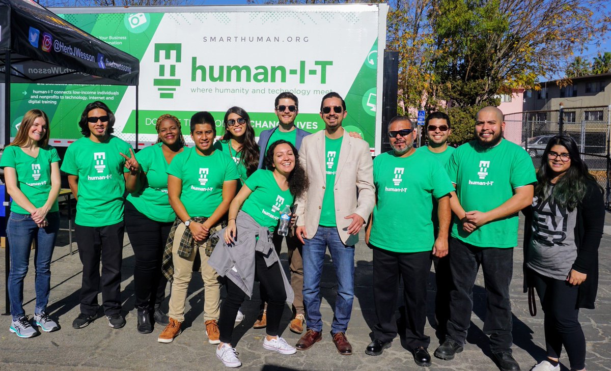 human_i_t's tweet photo. 1 day, 100 young mothers, unlimited opp's. We had a blast at the #OurCycleLA CD 10 event w/LA Council President @HerbJWesson We provided young mothers w/access they need 2 computers & wifi. Check out below & learn how you can help those in need https://t.co/QFxSONpSPI #right2tech https://t.co/MCNAoy8ovo