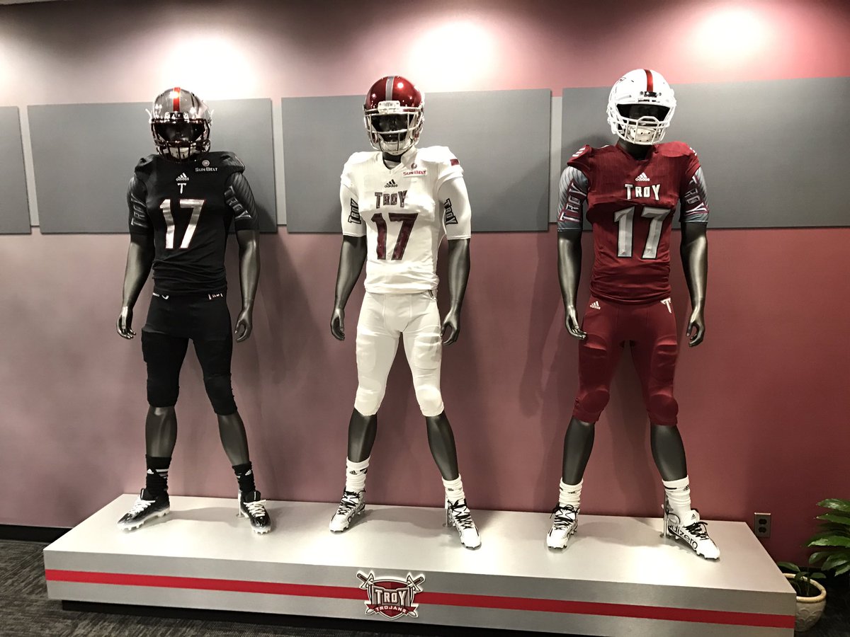 TylerBeisner's tweet photo. Amazing day at Troy University! https://t.co/bkTUHJyvlY