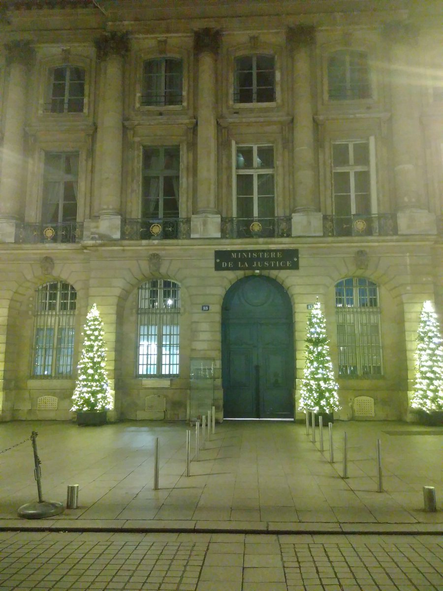#Sentinelles pour l'intérêt supérieur de l'enfant. Le bricolage procréatif et la filiation bancale, c'est non !