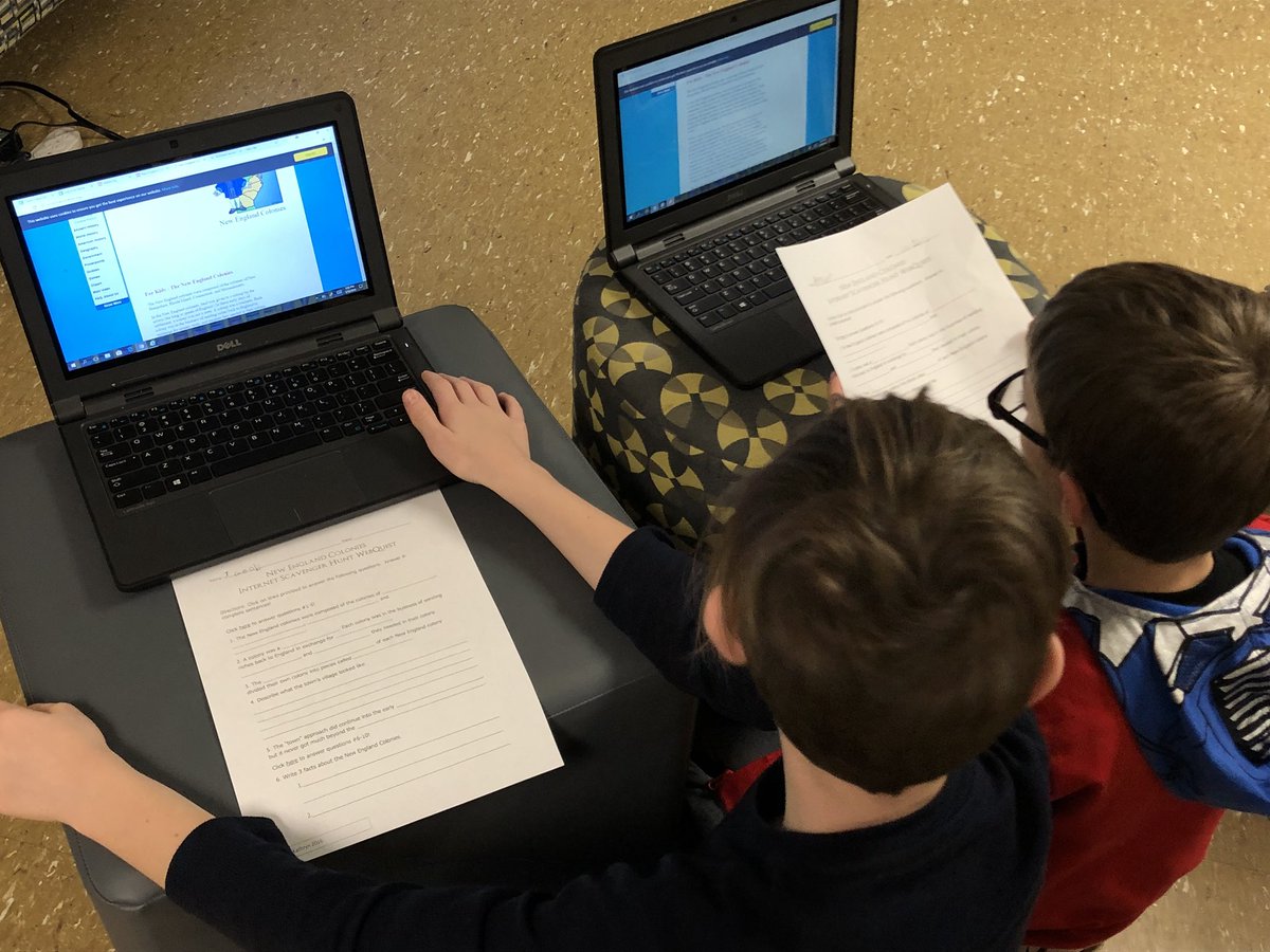 SwagDogs122's tweet photo. The Ruff Riders paired up and worked together to complete a Webquest on the New England Colonies! #Teamwork #TogetherEveryoneAchievesMore #Makinglearningfuneveryday https://t.co/mRyTUvMFwA