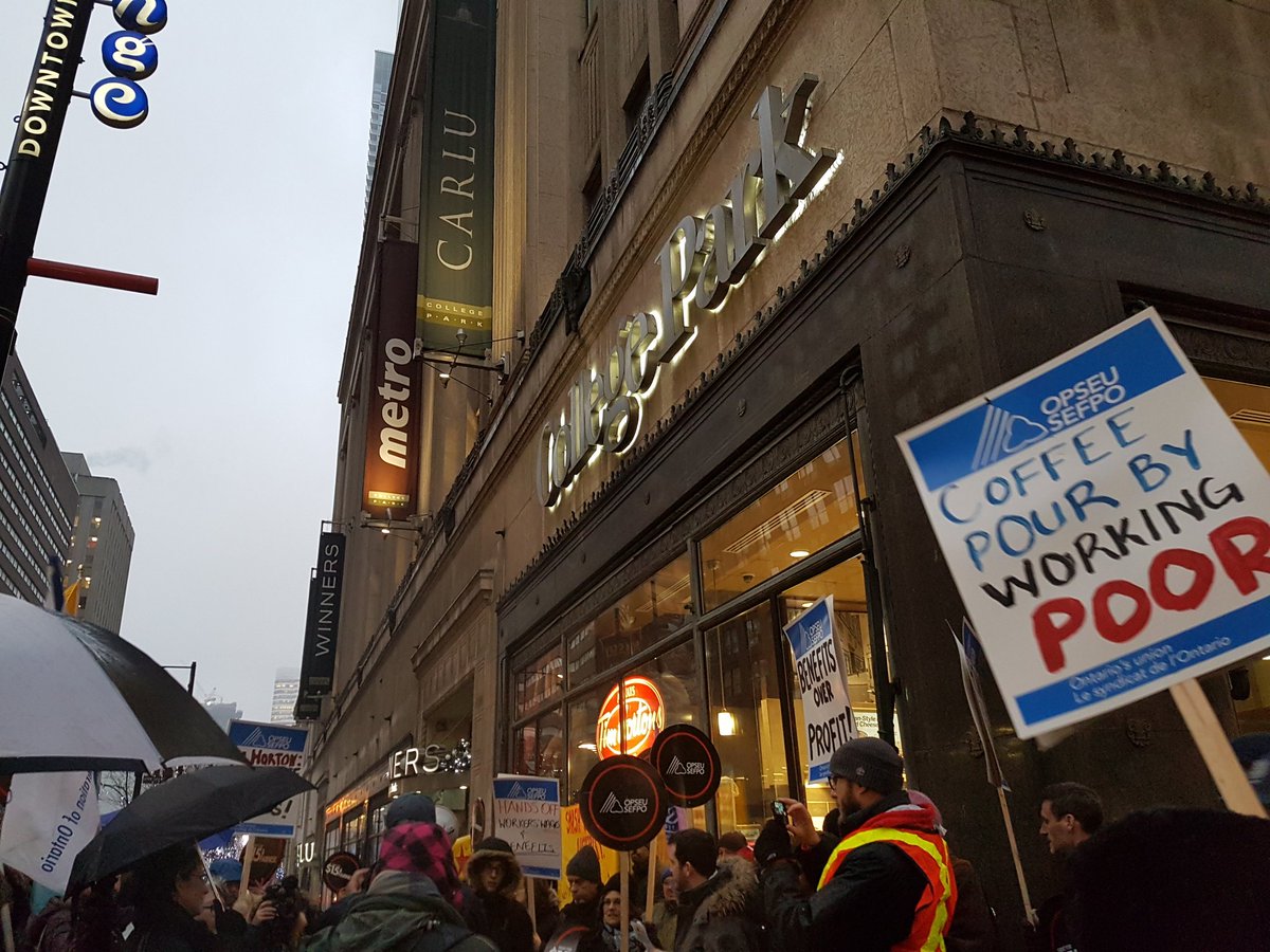 kmarciniec's tweet photo. Toronto supports $15 & Fairness for @TimHortons workers! @fairwagesnow #NoStealingTips #PaidSickDays #FullTimeJobs #PredictableScheduling https://t.co/cKUXkwn6Wg