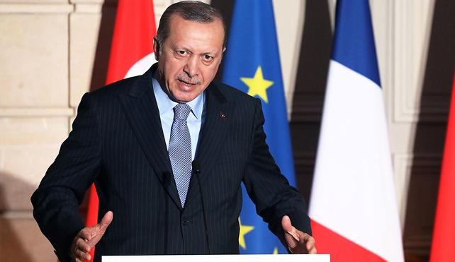 Erdoğan basını en çok baskılayan lider seçildi
cumhuriyet.com.tr/haber/dunya/90…