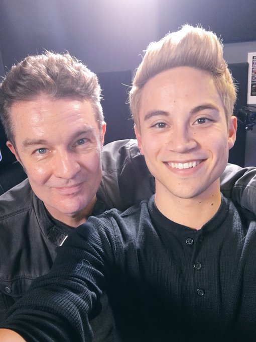 Watch Ollie Dreamer 🔜 PAX West's leaked NSFW photo on TwXstars