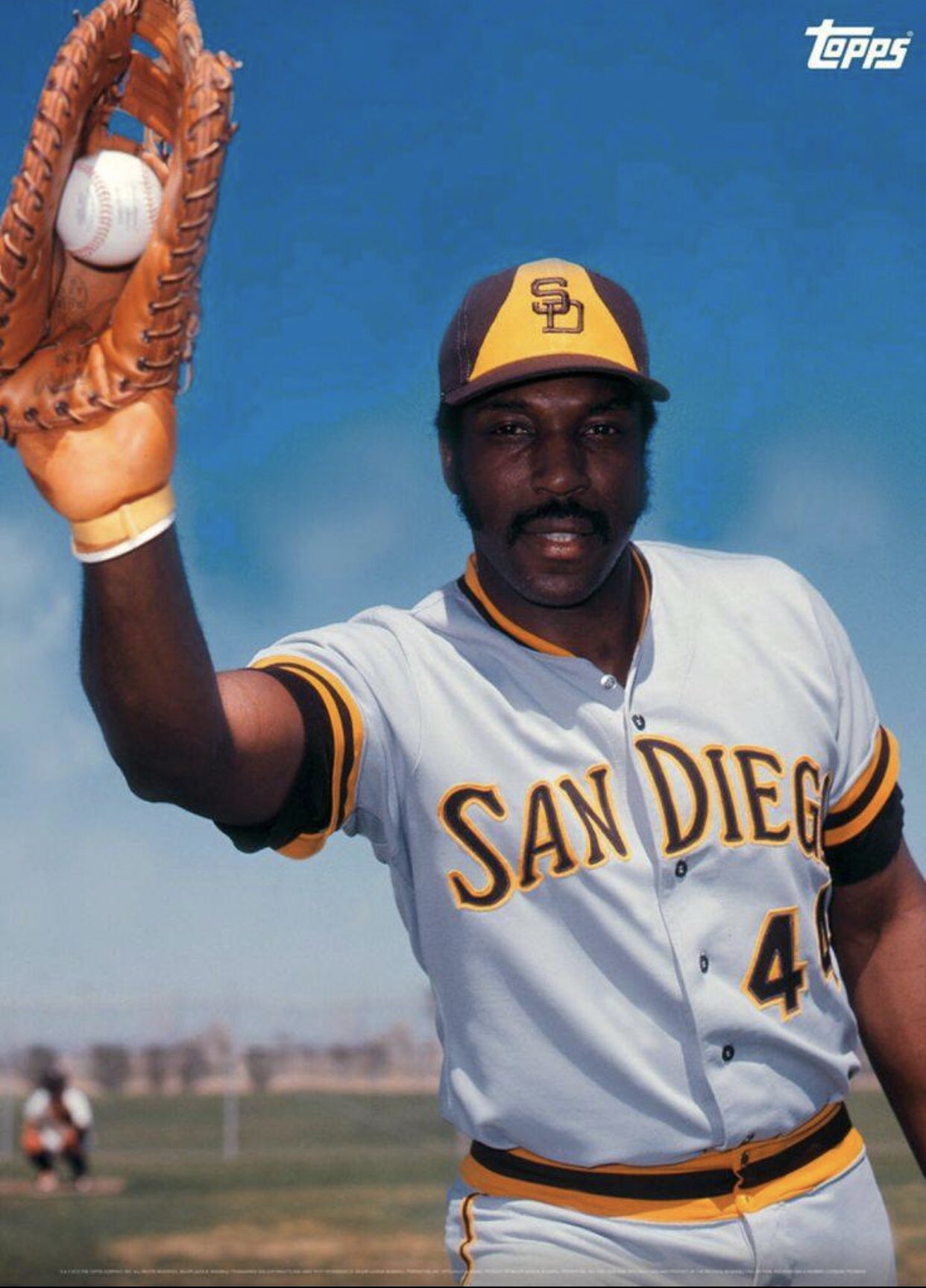 A Happy Birthday to former 1B and Hall Of Famer Willie McCovey 