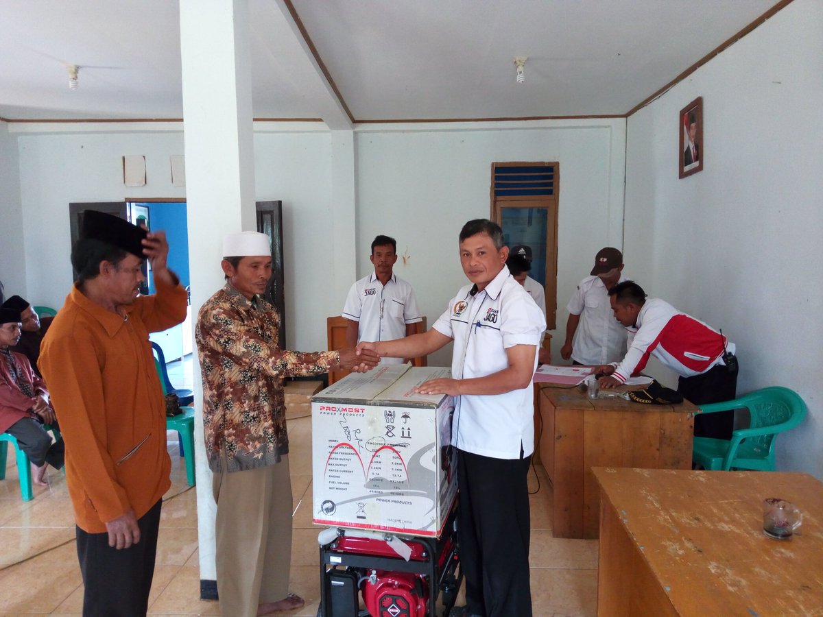 Padamulya10's tweet photo. Realisasi Program Ke Agamaan Desa Padamulya tahun 2017 https://t.co/2yyZwIU5TC