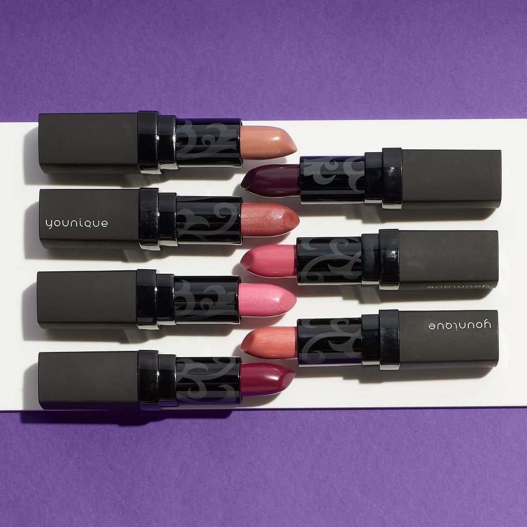 Younique_Corp's tweet photo. Indulge a little with #MOODSTRUCKOPULENCE lipstick. Opulence is a pigment-rich lip color that gives high-coverage in a single stroke. Which color makes you feel like a million bucks? https://t.co/Lnotr7WvjF https://t.co/ezQTm3harX