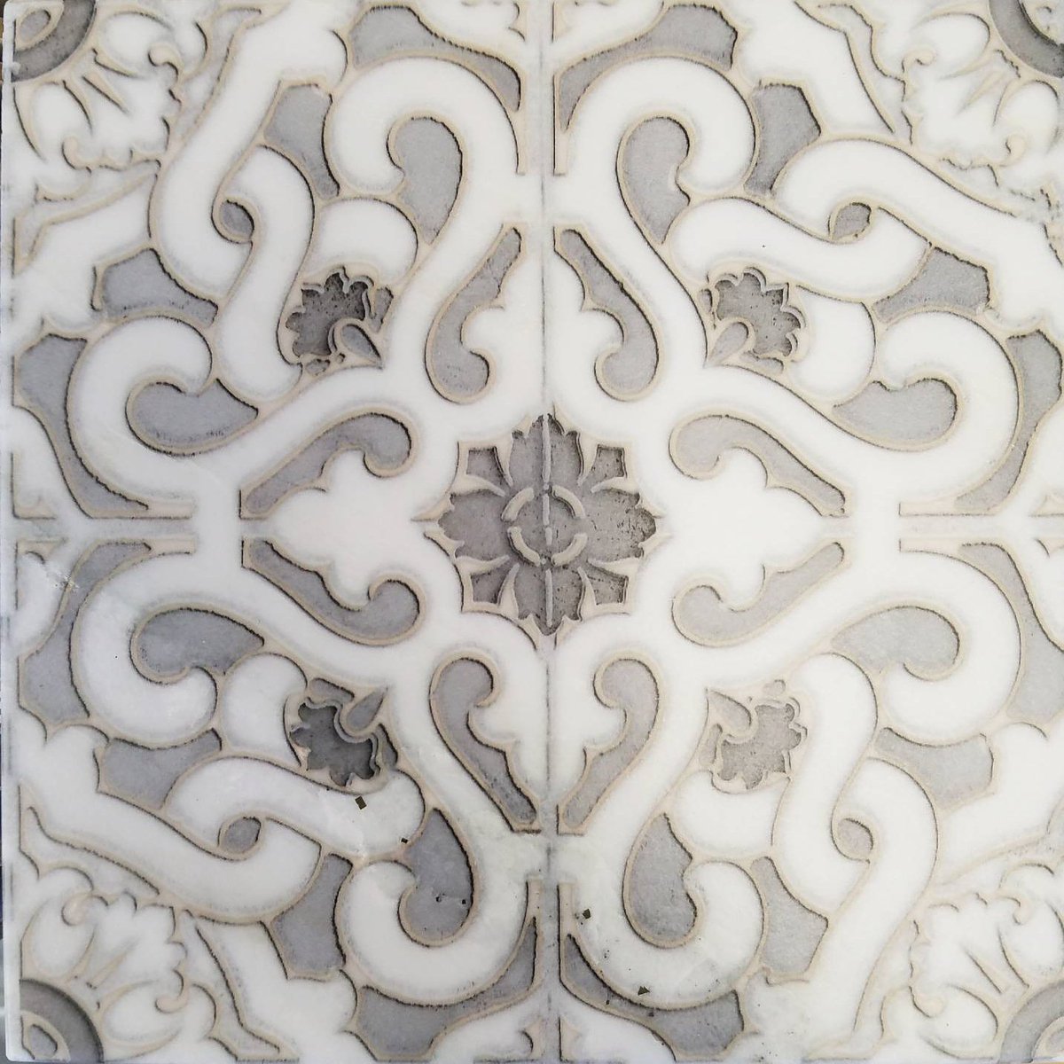 MTWShowrooms's tweet photo. Where would you install this pattern?!
#tile #tileinspo #tileformiles #ilovetile #ihavethisthingwithtiles
#home #dreamhome #housegoals #homesweethome #homeimprovement #pasadenadesign #pasadena #southpasadena #losangeles #missiontilewestshowrooms https://t.co/ksi17auVa0