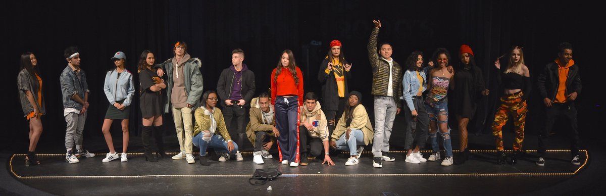 Ram_Snaps's tweet photo. Another pretty amazing DECA Fashion Show @RobinsonDECA @robofashshow https://t.co/erqOAcMoaQ