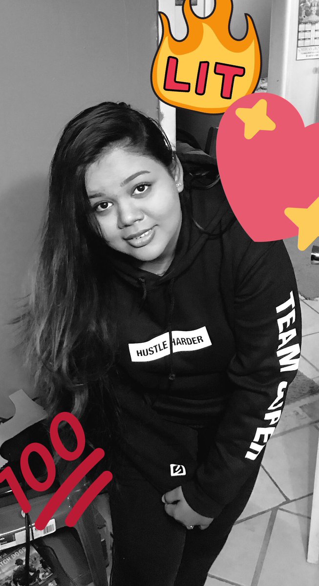 TeamsuperSonia's tweet photo. I can post all day!! I just love my #merch #LillySinghMerch πβ€οΈβ€οΈππ¦
@SpreadGirlLove @LillySinghFans @IISuperwomanII https://t.co/MLqfNblSvc