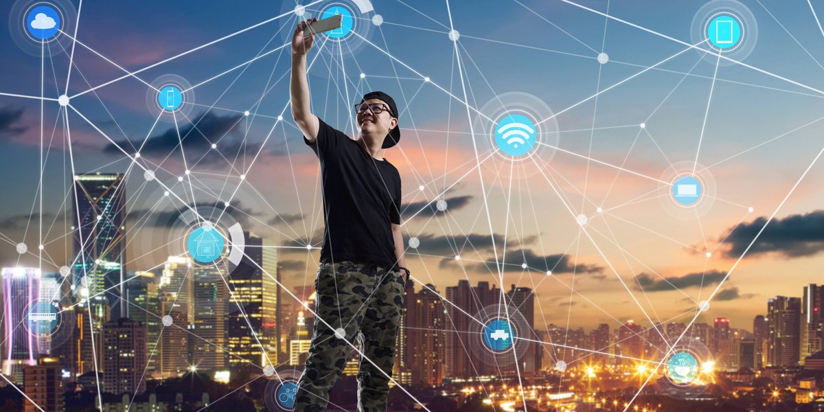MediosTec21_Vva's tweet photo. 🔷 Top 10 iQ Stories of 2017
 
➡️ https://t.co/HH2hHmJtKQ @intel 

#Drones
#5G
#VR
#AI
#AutonomousVehicles #ConnectCars
#3Dprinting
#Bionic
#SmartHome #SmartCity

#CES  #CES2018 @CES @CTATech  
Our Partners:
➡️ https://t.co/NZHLofmMMt https://t.co/KNBRnrBDiM