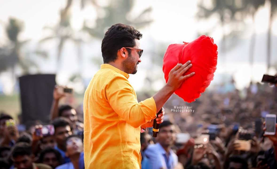 Srilankasuriya's tweet image. &quot;Enna nadanthalum, anbaave irupom. Yaar enna pesinalum! &quot; 

 @Suriya #TSKPreReleaseEvent
❤❤❤❤❤❤❤❤❤