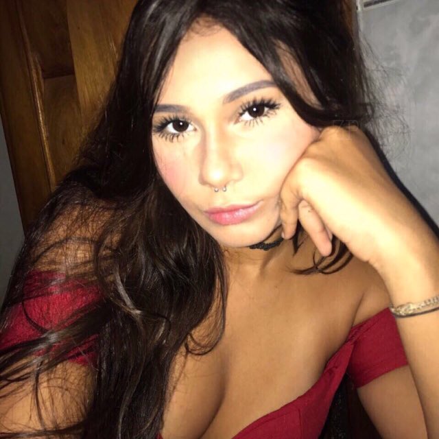 zonegirlss's tweet image. 