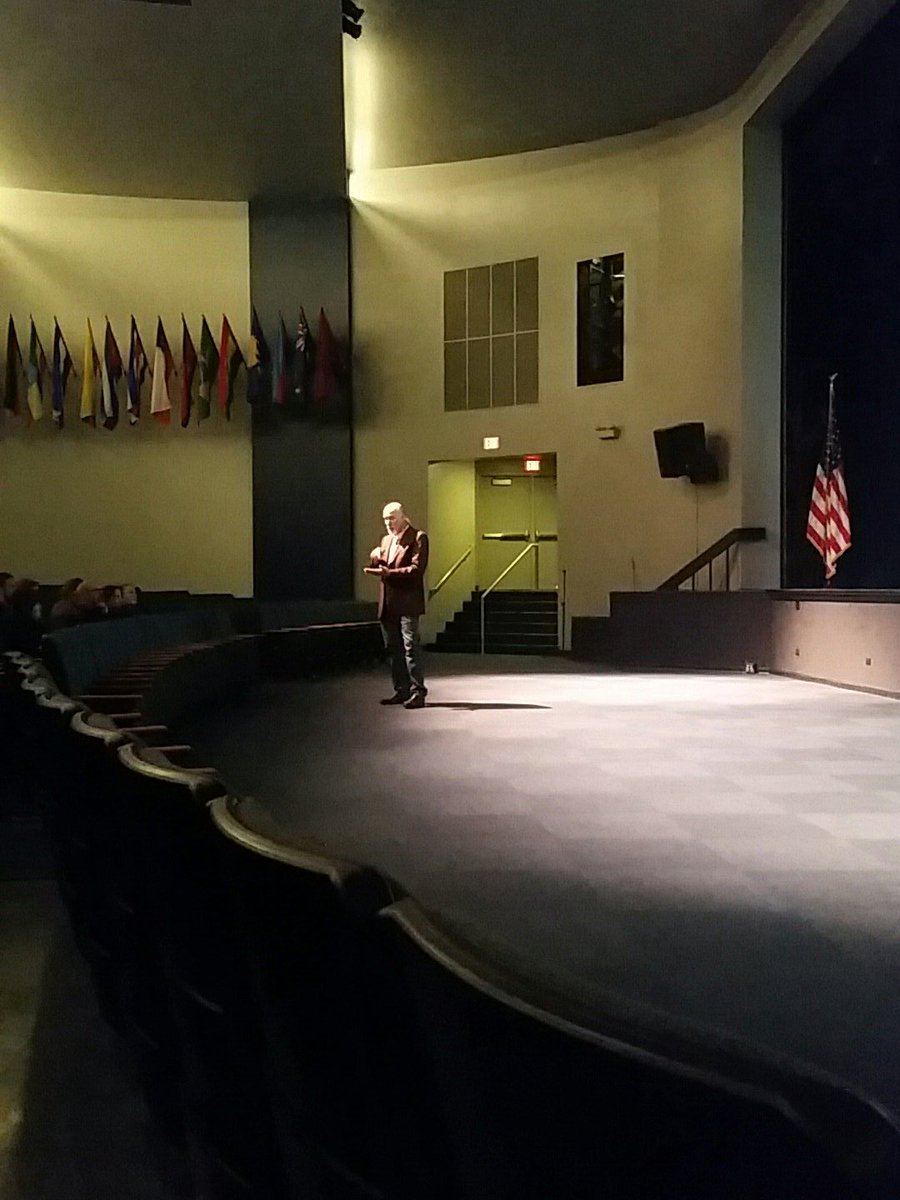 KenWallace207's tweet photo. @willrich45 talking about the eight education elephants that we need to confront in his talk tonight for @Maine_207 and our partners @62schools @EastMaine63 @D64News @PennoyerSchool #207learn #62learns #63learn #64learn #79learn #evolve https://t.co/lJ2x6Gc7RB