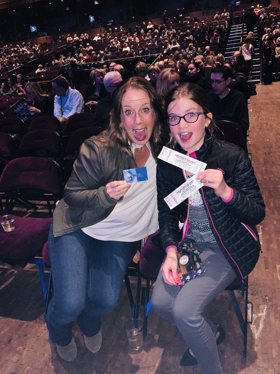 Project Epic strikes again! Did you know we randomly select a @MlifeRewards member at every show to be upgraded to the front row! Want to be next? Sign up to become a M life member today. mgmnh.us/Ra5rB5 #ProjectEpic