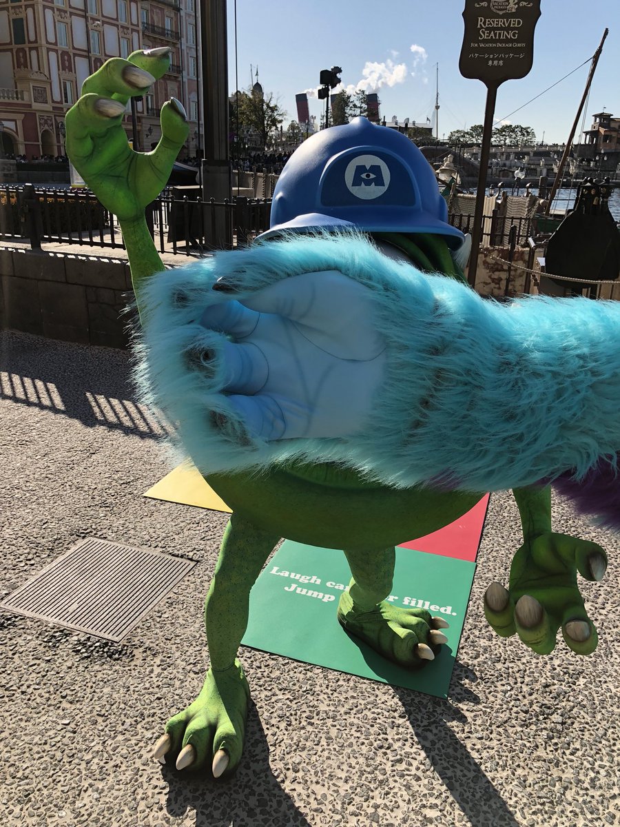 マイク撮ろうとおもったらサリーに遮られた