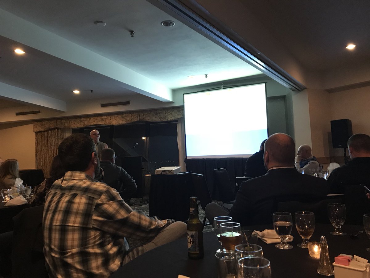 FieldAdvisor's tweet photo. It’s a great turnout for the #YieldChallenge banquet tonight. Congrats to all the winners! https://t.co/hBUYpth3lX
