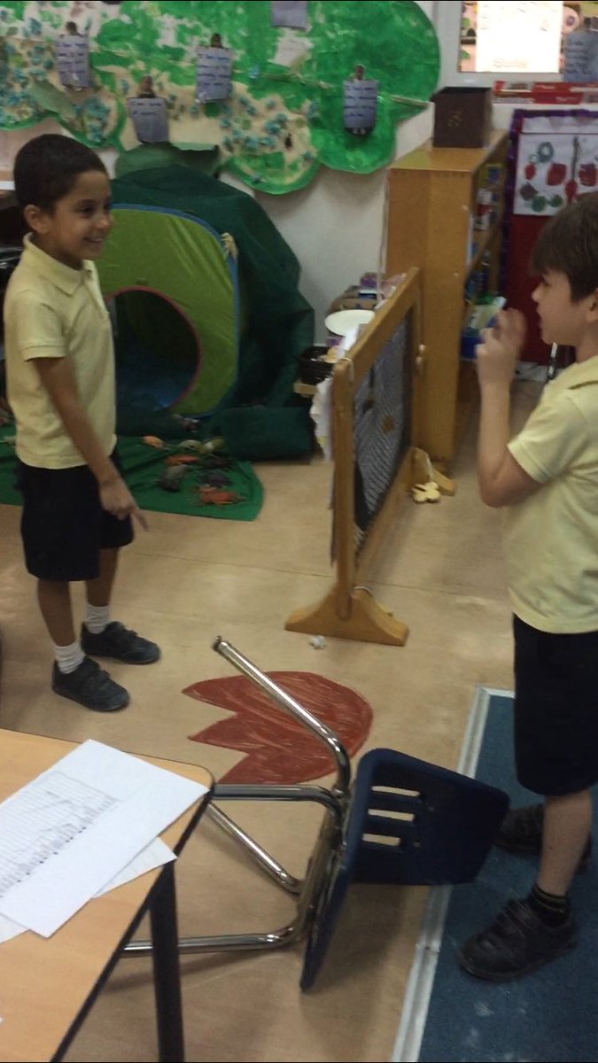 Horizon_FS2's tweet photo. Oh help! Oh no! It’s a Gruffalo! @TheRealGruffalo #JuliaDonaldson #HorizonFS2 https://t.co/0IHPfTLuwU
