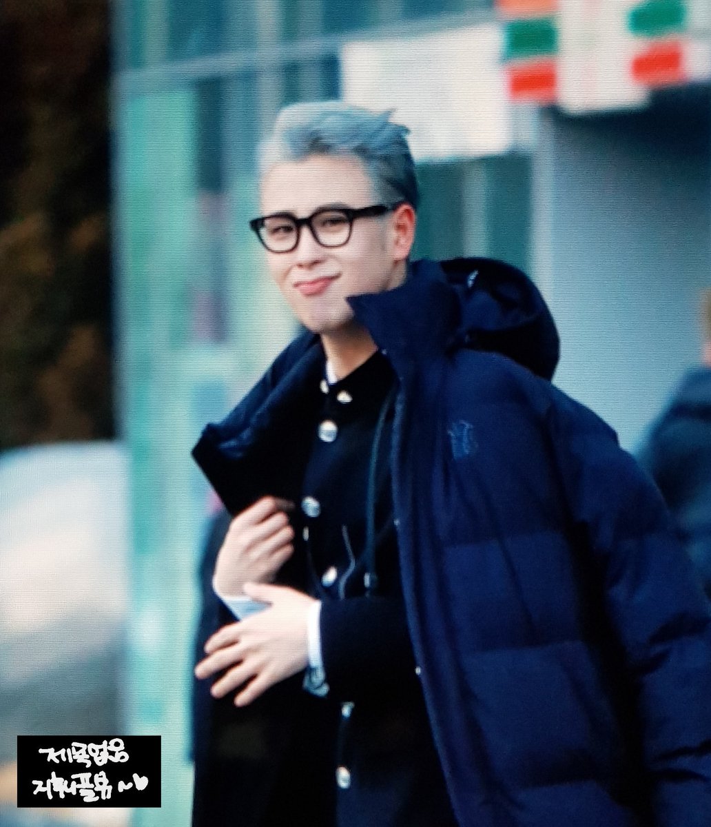 untitled_PO's tweet photo. 180111 엠카운트다운 미니팬미팅

너무 짧아서 아쉬웠어 😂
이따가 또 보자 ㅜㅜ

#BLOCKB #블락비 #바스타즈 #피오
#표지훈 #PO #ピオ https://t.co/sE1B9FlGzx