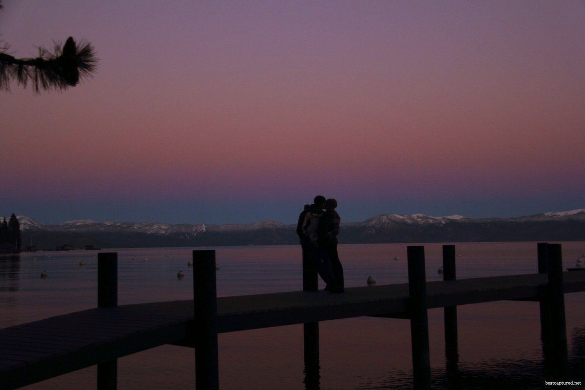 AdventureWithMo's tweet photo. That one sunset.....
#BestCaptured #Sunsets #LakeTahoe #California #travelromance #travelblogger #docksunsets
https://t.co/D31ok8l0Wo https://t.co/UO46dXlWGT