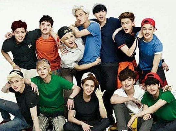 jolan27232315's tweet photo. #iHeartAwards 
#EXOL
#BestFanArmy 
@weareoneEXO 
#EXO
#HappyKyungsooDay https://t.co/CSR5TanBla