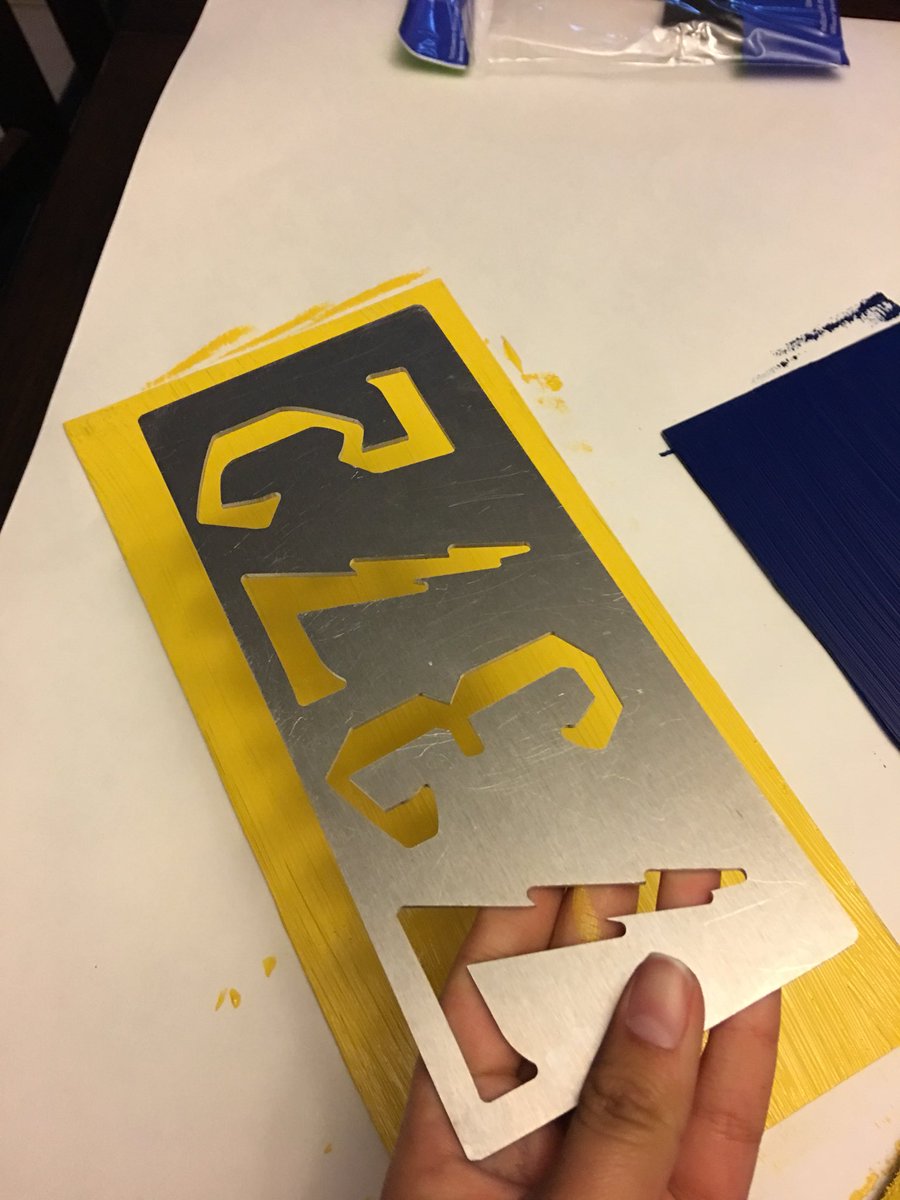 Norbots7372's tweet photo. Just painted the background colors for our CNC Numbers! 7️⃣3️⃣7️⃣2️⃣💛💙 
Stay tuned for the final results! 😊 #Robotics #ftc #RelicRecovery #norbots7372 https://t.co/sPctYEnDkT