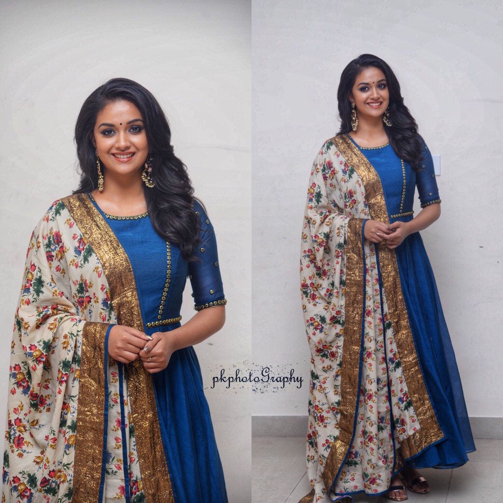 rameshlaus's tweet image. . @KeerthyOfficial looking gorgeous from #TSKPreReleaseEvent