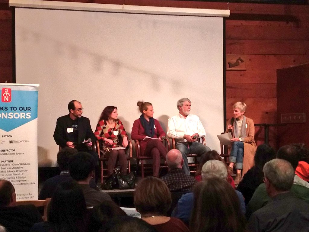 HatchOregon's tweet photo. Pubtalk by @oenorg on #crowdfunding #crowdinvesting @AmyEPearl moderating @VBS_Services @bikefriday @arcimoto @stolerives https://t.co/70LVxPUoXH